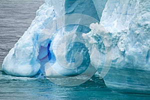 Antarctica - Antarctic Peninsula - Tabular Iceberg in Bransfield Strait