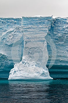 Antartica - Tabular Iceberg in Bransfield Strait