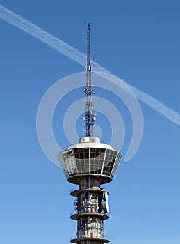 Antenna communications tower