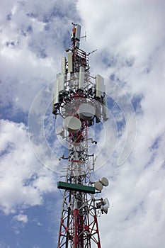Antenna mast