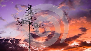 Antenna with sunset