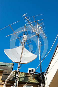 Antennas of satellite and analog television