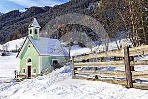 Antholz Obertal church in winter