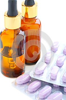 Anti-aging complex and tablets.