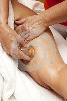 Anti cellulite massage with Ventuza vacuum body puller