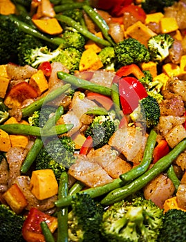 Anti-inflammatory pan with chicken and vegetables