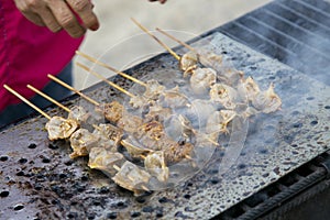 The anticucho is a type of skewer of Peruvian origin,