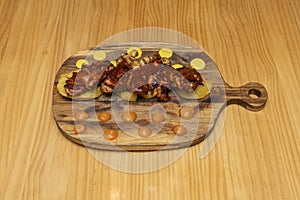 The anticucho is a type of skewer of Peruvian origin, which is