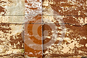 Antient vintage wall background with collapsed plaster