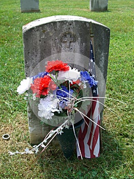Antietam Cemetary Grave