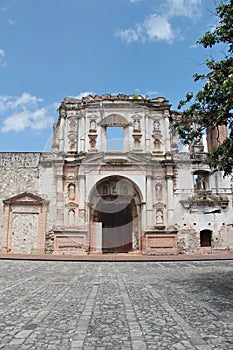 Antigua, Guatemala: Church of Society of Jesus (1626), damaged by an earthquake in 1773