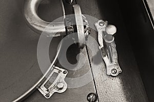 Antique Gramophone Phonograph 3