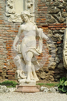 Antique statue of woman