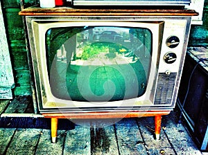 Antique tv