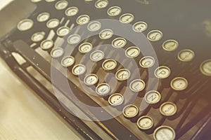 Antique typewriter keyword