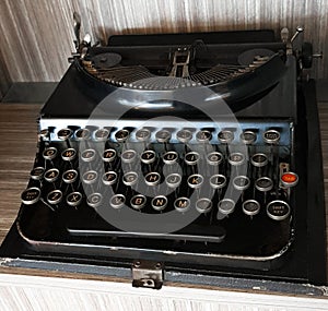 Antique typewriter machine photo photo