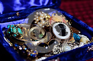 Antique vintage jewelry