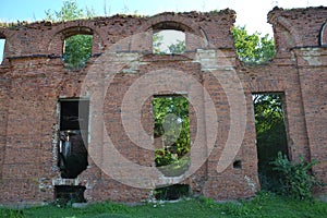 Antiquity architecture barracks construction history military militarytown old ruins russia stones town trees wartimehistory