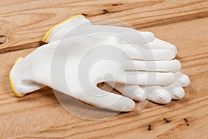 Antistatic gloves