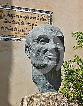 Antonio Reyes Huertas bust in Campanario photo