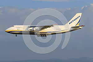 Antonov 124
