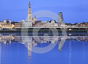 Antwerpen skyline reflecting in river