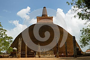 Anuradhapura ruin, Adhayagiri dagoba, Sri Lanka