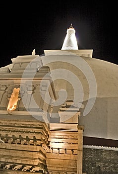 Anuradhapura - Ruwanweliseya 4