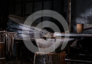 Yunque, herramientas de forja photo