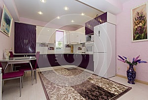 Apartment in a cheap hotel