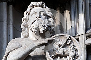 Apostle statue at the West entrance of the Cologne Cathedral in