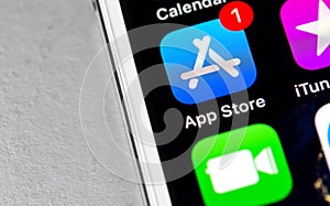App Store, iTunes icon apps on the screen