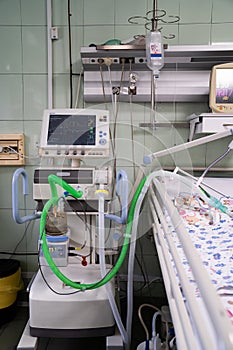 Apparatus artificial lung ventilation at bed