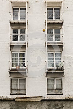 Appartments over the Grand Union Canal