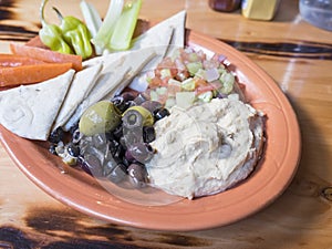 Appetizer Platter with Hummus