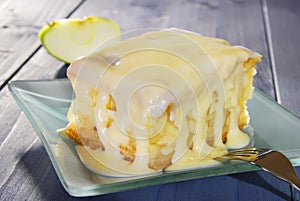 Apple cake