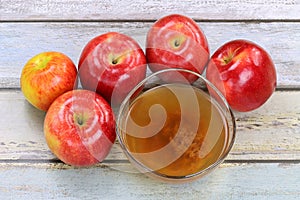 Apple cider vinegar with mother enzymes