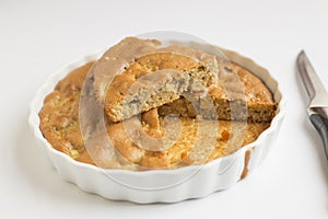 Apple cinnamon tea cake