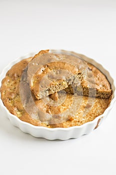 Apple cinnamon tea cake