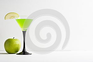 Apple cocktail