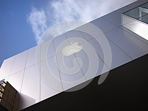 Apple flagship store