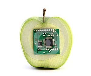 Apple with an integrated circuit
