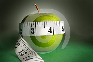 Apple and mesuring tape