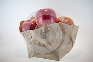 Apple and note, white background, fruit and freshness
