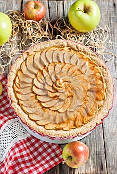 Apple pie with cottage cheese