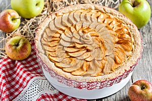 Apple pie with cottage cheese