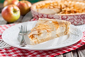 Apple pie with cottage cheese