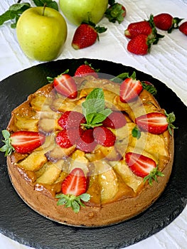 Apple pie fruit cake with strawberry