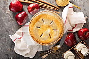 Apple pie in a wooden crate