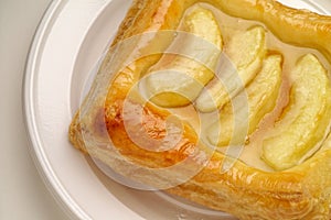 Apple puff pastry dessert